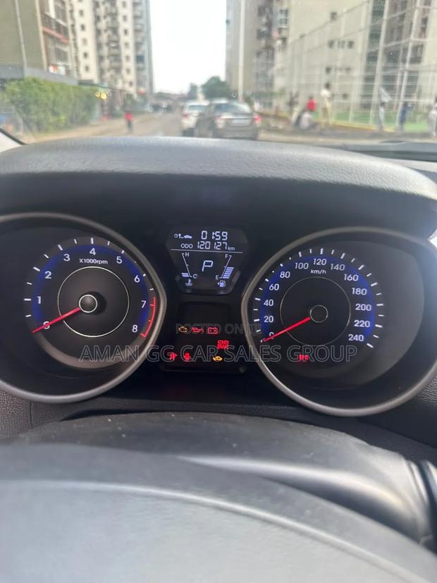 Hyundai Elantra 2014 Black