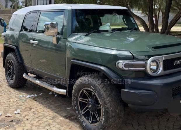 Toyota FJ Cruiser 2009 Green