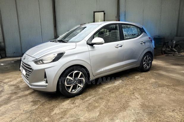 Hyundai I10 2022 Silver