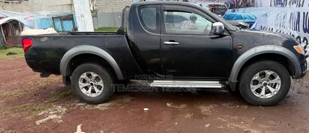 Mitsubishi L200 2008
