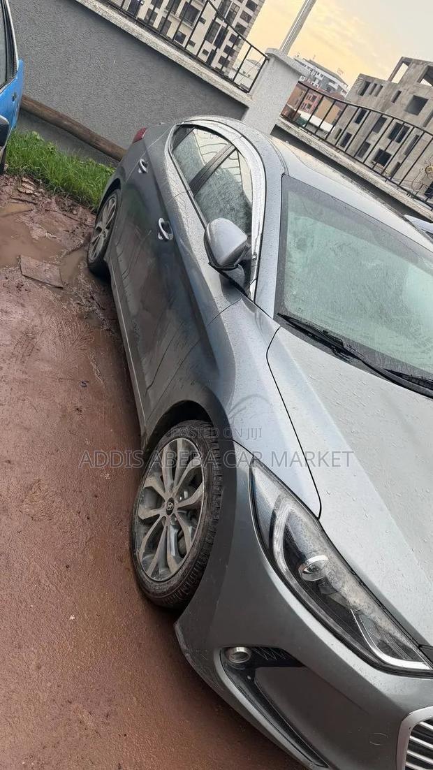 Hyundai Avante 2017 Silver