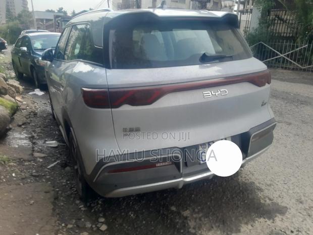 BYD Yuan Up 2024 Silver