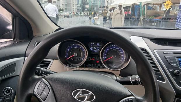 Hyundai Elantra 2015 Gray