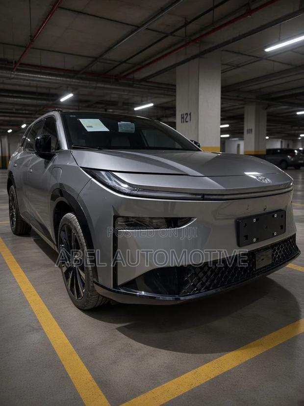 New Toyota bZ3 2025 Silver