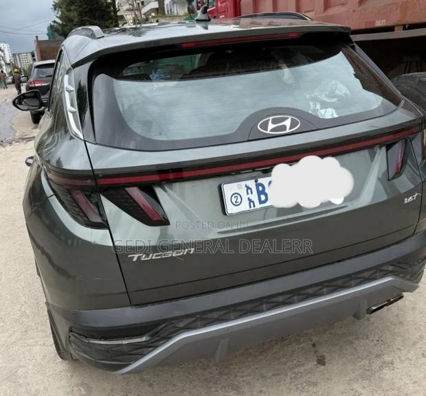 Hyundai Tucson XRT 2022 Gray