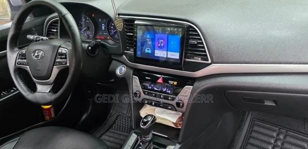 Hyundai Avante 2017 Gray