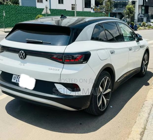Volkswagen ID.4 2022 White