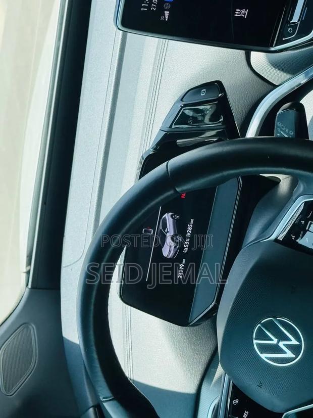 Volkswagen ID.4 2022 White