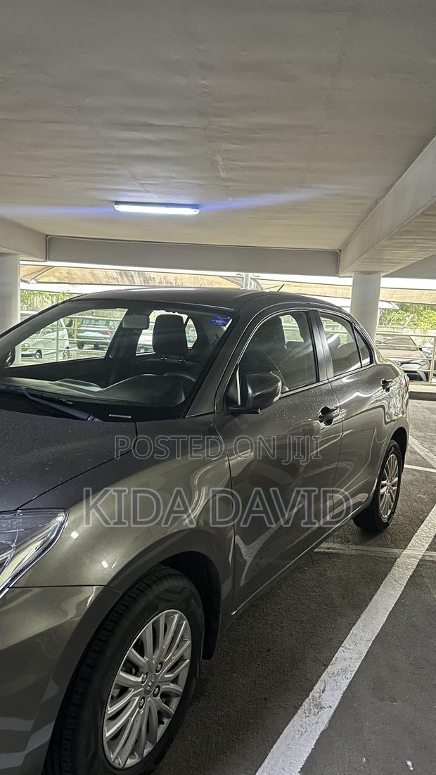 Suzuki Dzire 2024 Gray
