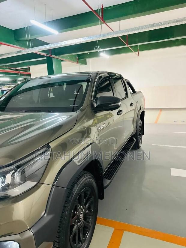 New Toyota Hilux 2025