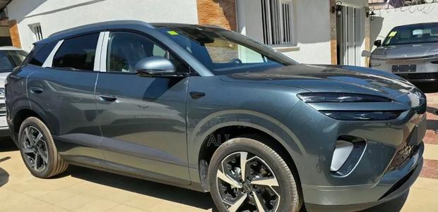 New BYD Sealion 06 EV 2026 Green