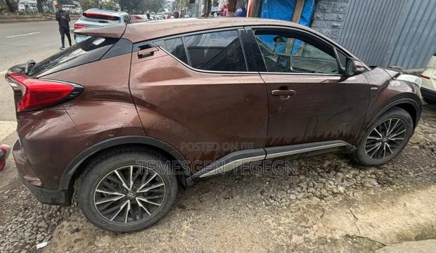 Toyota C-HR 2017