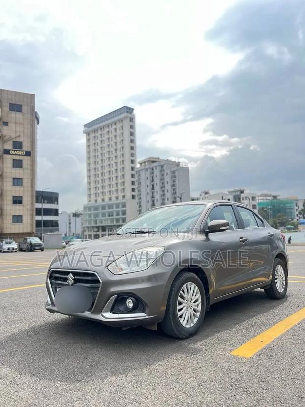 Suzuki Dzire 2021 Silver