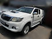 Toyota Hilux SR5 2015 White for sale