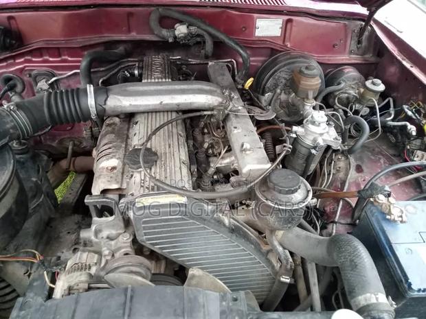 Toyota Land Cruiser 1990 Red