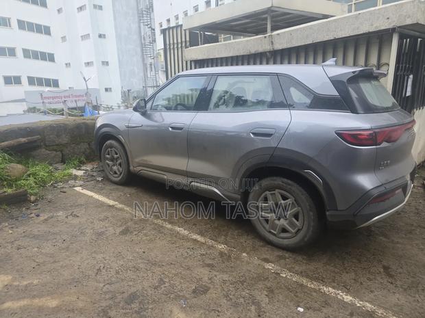 BYD Yuan Up 2024 Gray