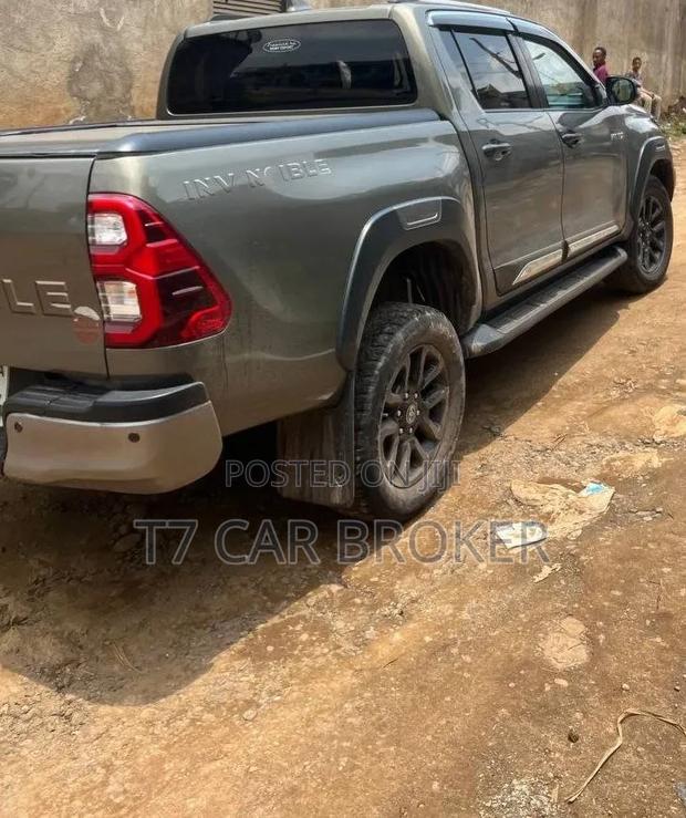 Toyota Hilux 2022