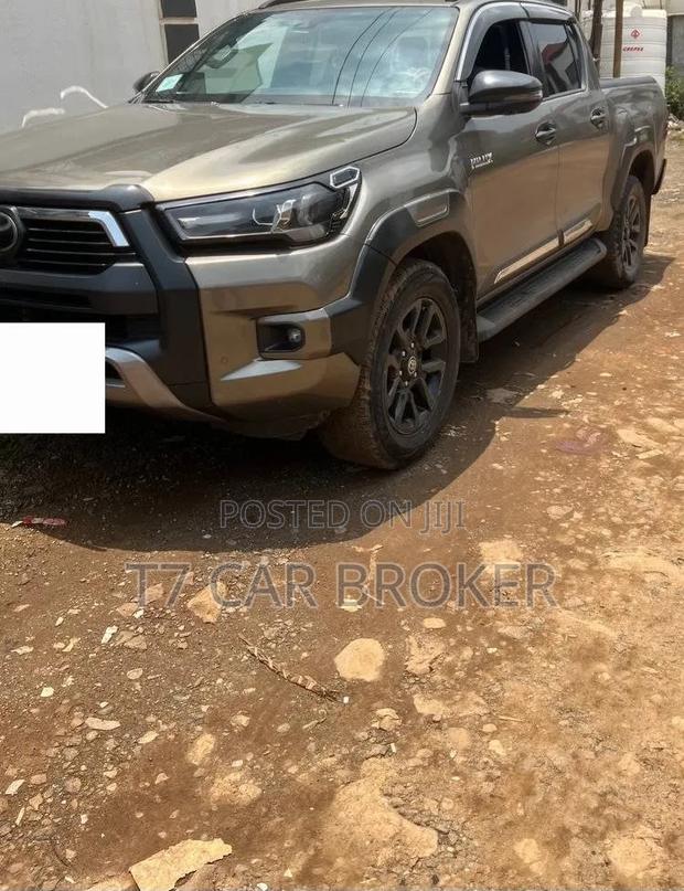 Toyota Hilux 2022
