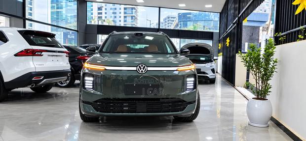 New Volkswagen ID. Buzz 2026 Green