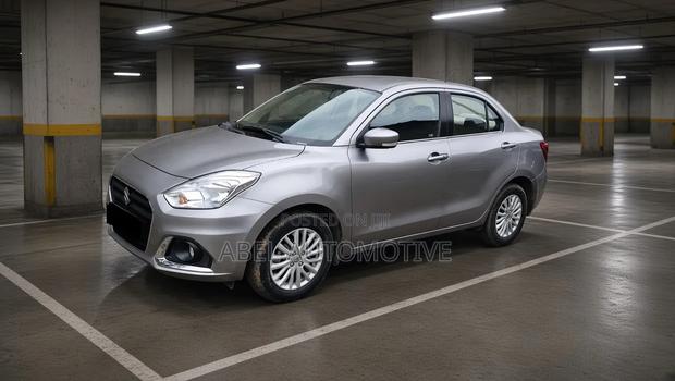 Suzuki Dzire 2022 Silver