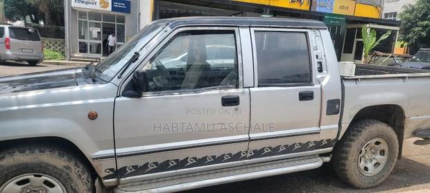 Mitsubishi L200 1992 Silver