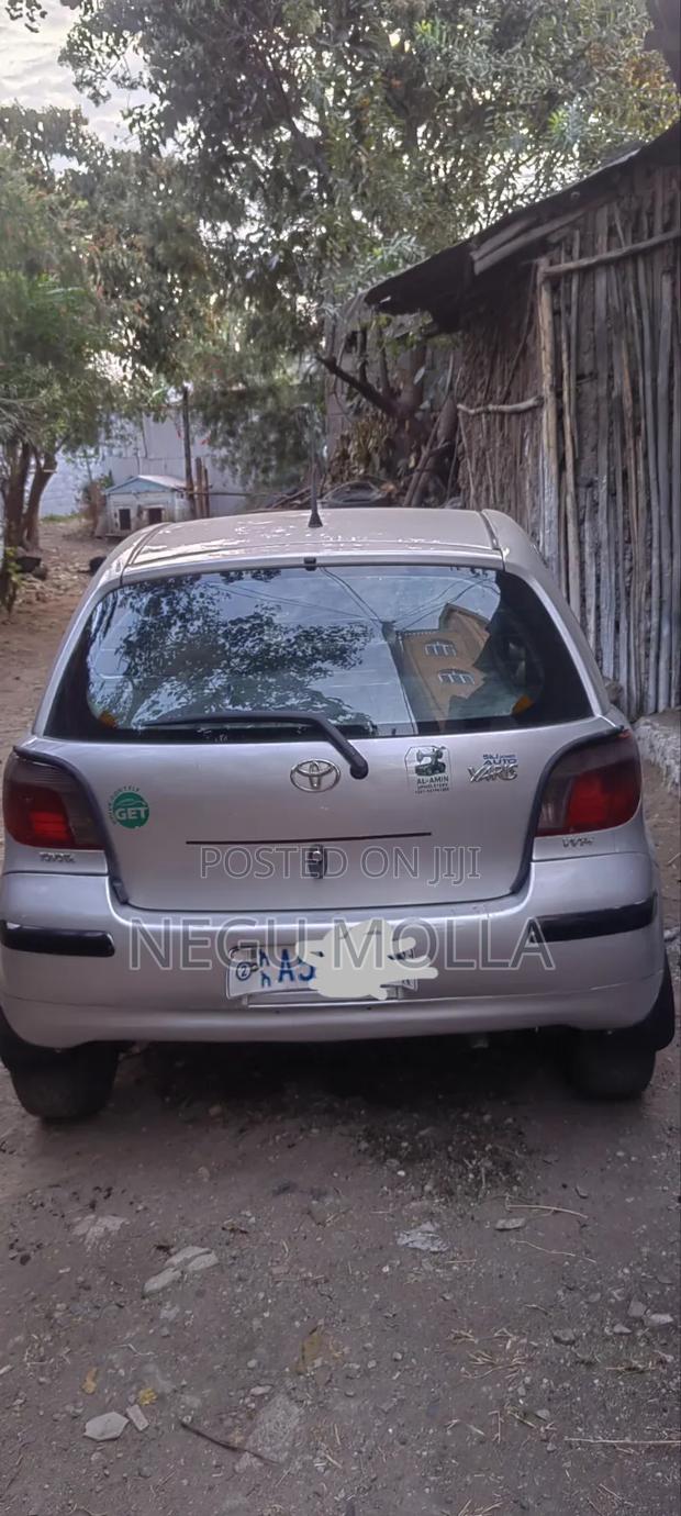 Toyota Yaris 1.0 C 2005 Silver