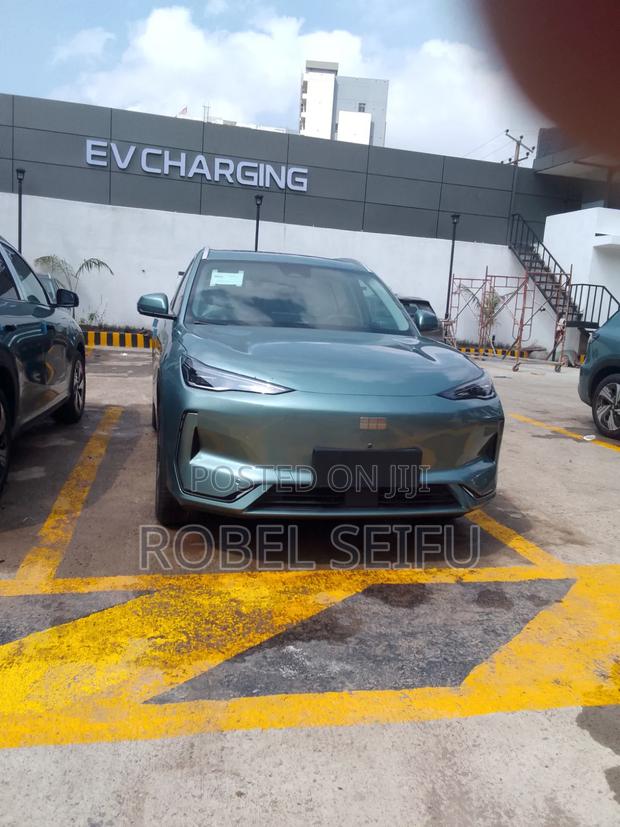 New Geely EX5 BEV 60 kWh FWD 2025 Green
