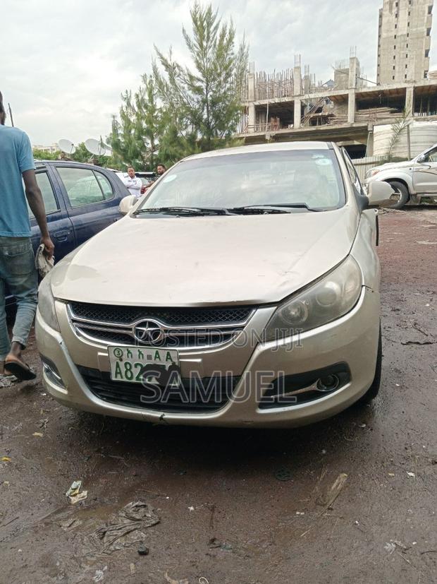 JAC J7 2012 Beige