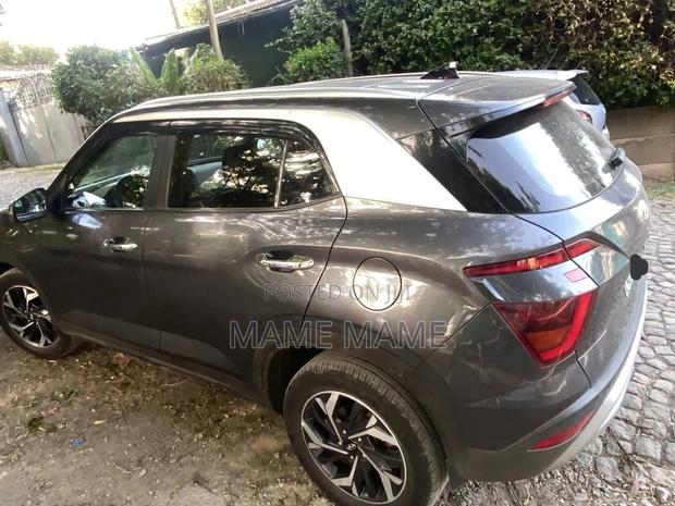 Hyundai Creta 2023 Gray