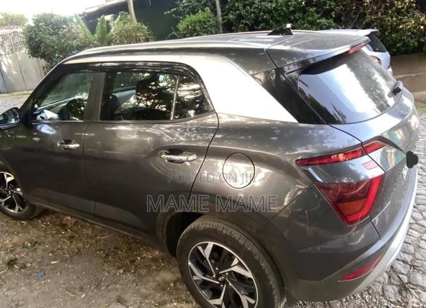 Hyundai Creta 2023 Gray