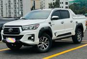 Toyota Hilux 2019 White for sale
