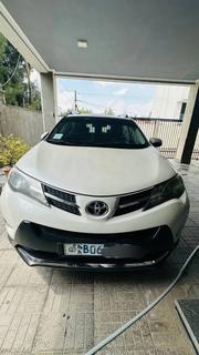 Toyota RAV4 2015 White for sale