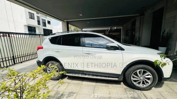 Toyota RAV4 2015 White