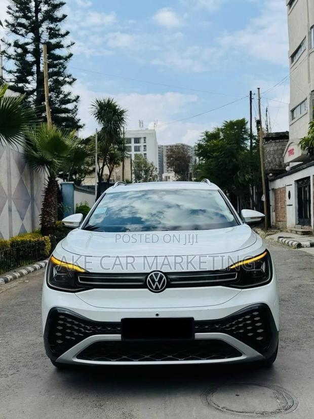 Volkswagen ID.6 2022 White
