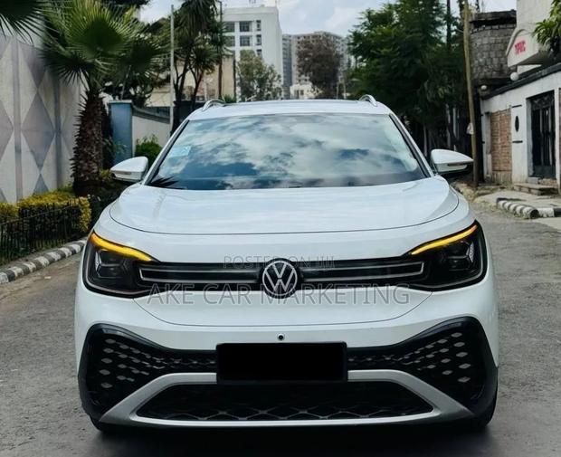 Volkswagen ID.6 2022 White