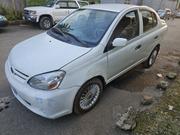Toyota Platz 2005 White for sale