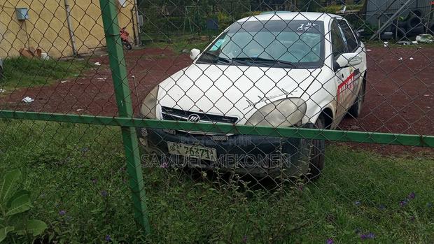 Lifan 520 2012 White