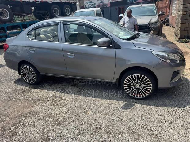 Mitsubishi Attrage 2022 Gray