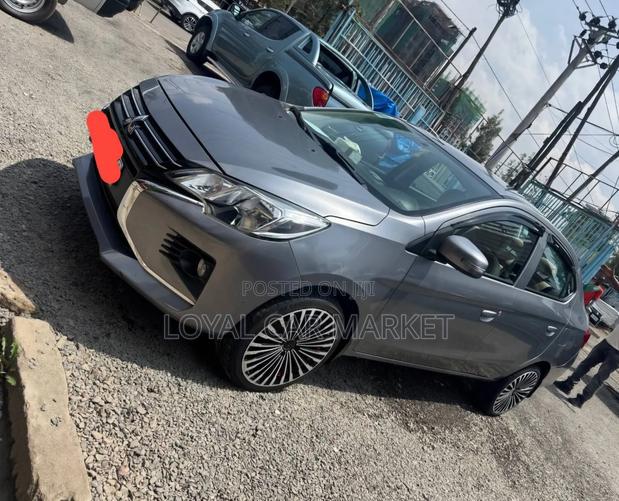 Mitsubishi Attrage 2022 Gray