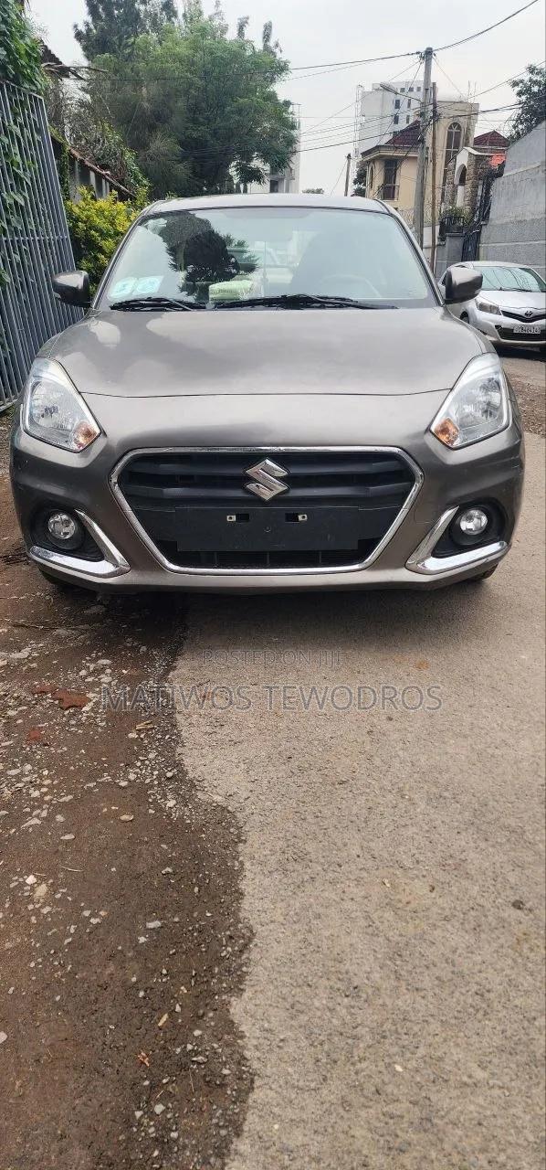Suzuki Dzire 2022 Silver