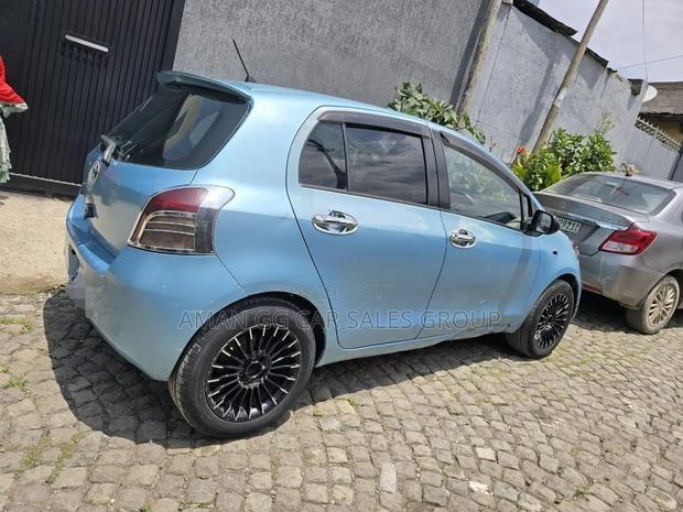 Toyota Yaris 2006 Blue