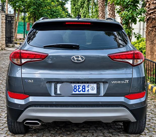 Hyundai Tucson 2017 Blue