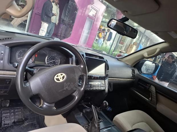 Toyota Land Cruiser 4.5 V8 TD STD 2009 White