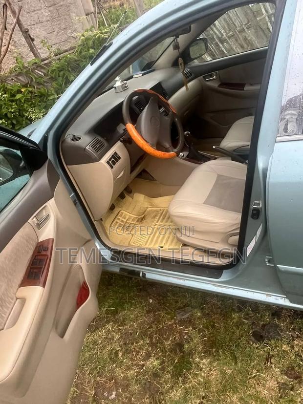 Toyota Corolla 2005