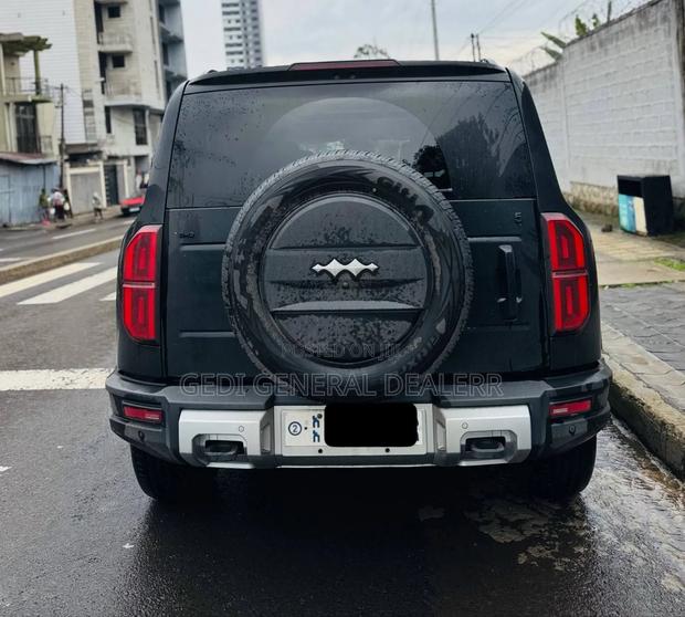 BYD Leopard 5 2025 Black