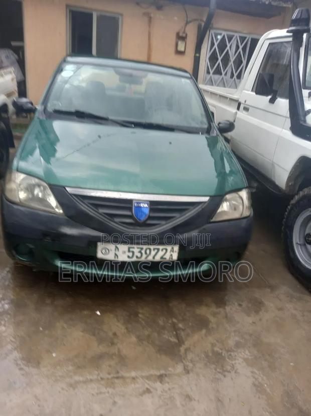Dacia Logan 2006 Green