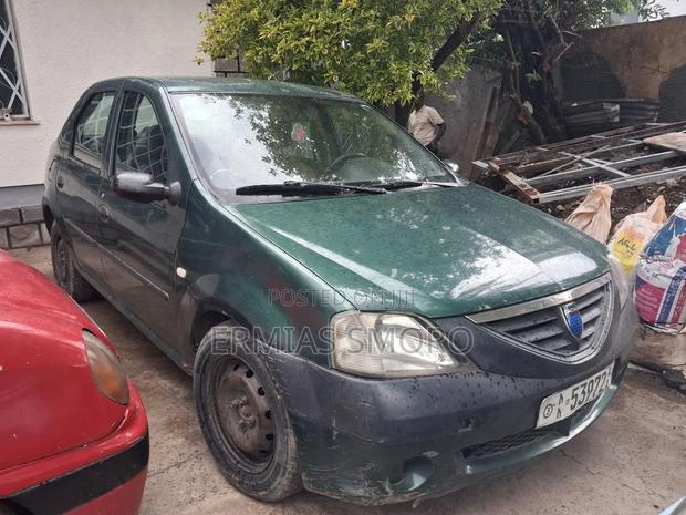 Dacia Logan 2006 Green