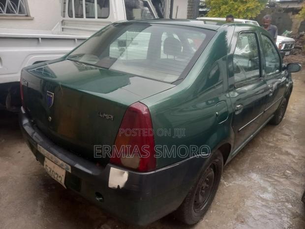Dacia Logan 2006 Green