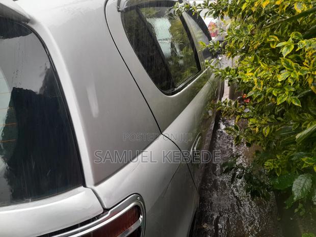 Toyota Vitz 2003 Silver