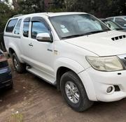 Toyota Hilux 2013 White for sale